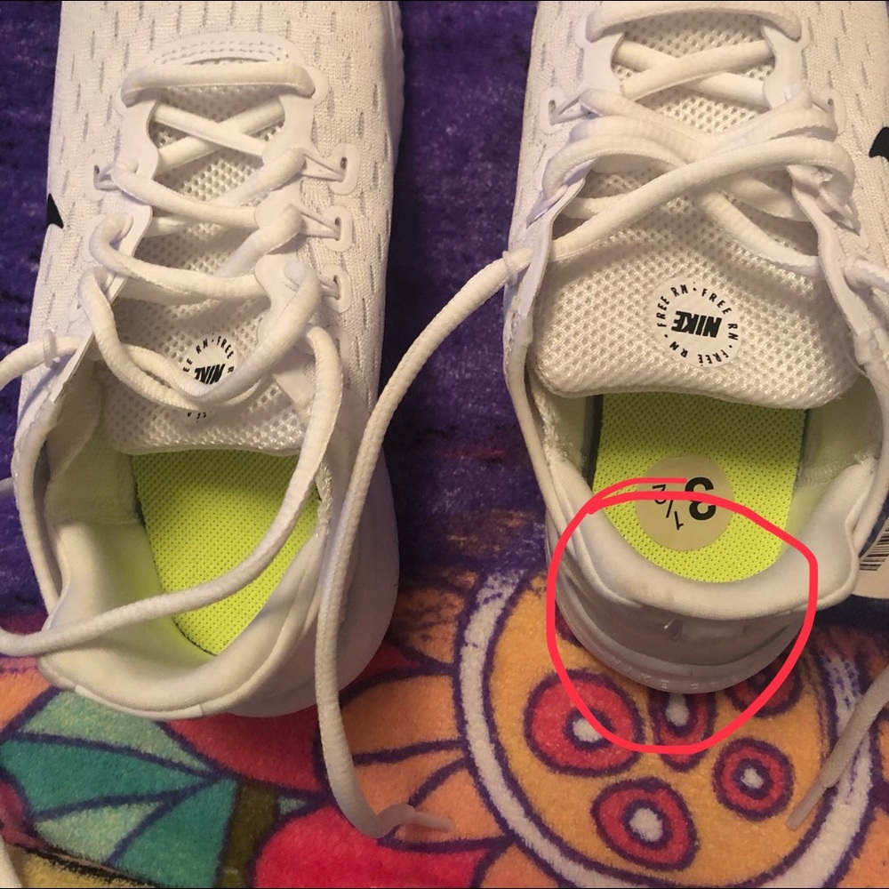 White Nike’s youth size 3.5